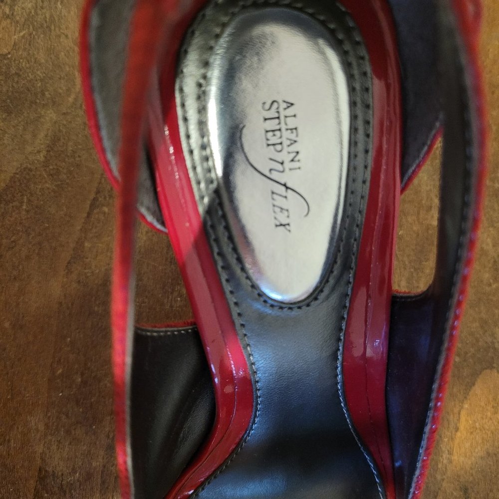 Alfani Step n Flex Red Heels, size 8.5